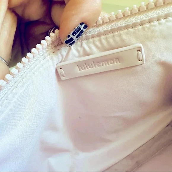Lululemon Double Up Pouch Wristlet/Clutch - Picture 10 of 11